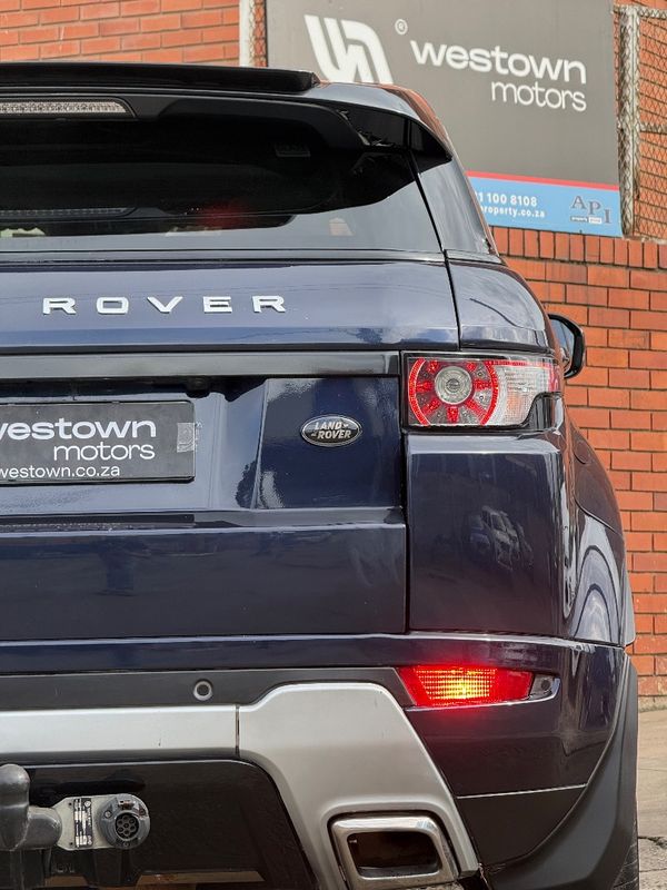 2013-Land-Rover-Range-Rover-Evoque-22-SD4-Prestige image:6