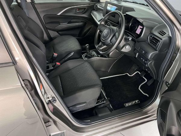 2026-Suzuki-Swift-12-GL image:5