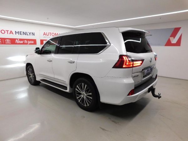 2020-Lexus-LX-45-TD-V8 image:8