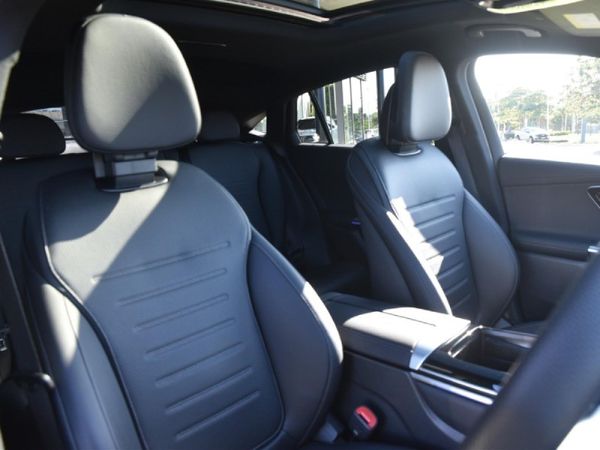 2026-Mercedes-Benz-GLC-300d-Coupe-4Matic-AMG-Line image:8