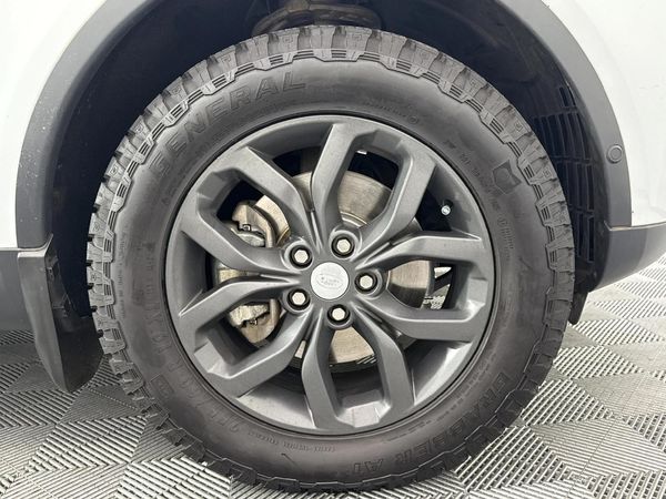 2019-Land-Rover-Discovery-30-TD6-SE image:4