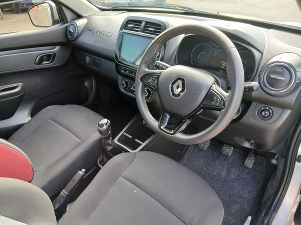 2025-Renault-Kwid-10 image:11