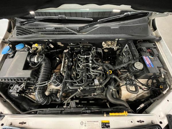 2016-Volkswagen-Amarok-20-BiTDI-Highline-132kW-4Motion-Double-Cab image:9