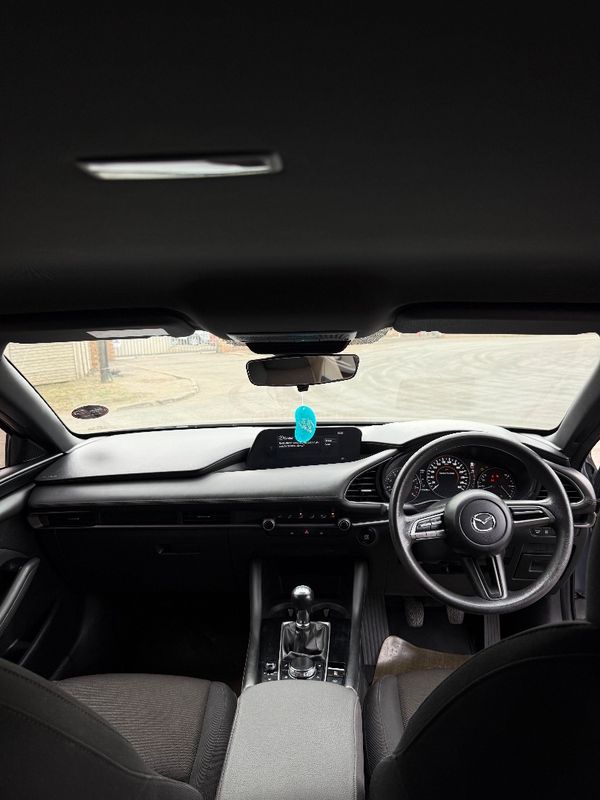 2019-Mazda-3-16-Active-5-dr image:13