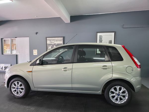 2015-Ford-Figo-2015-Ford-Figo-14-Trend-5dr image:2