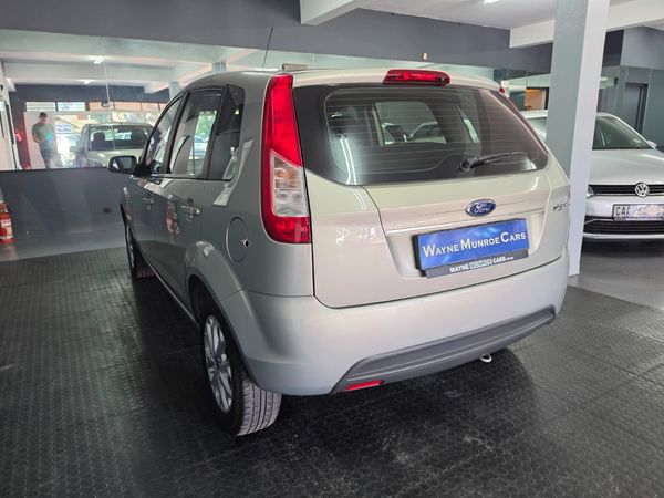 2015-Ford-Figo-2015-Ford-Figo-14-Trend-5dr image:5