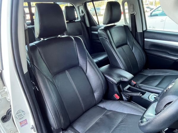 2018-Toyota-Hilux-28-GD-6-Raider-4x4-Double-Cab-Auto image:12