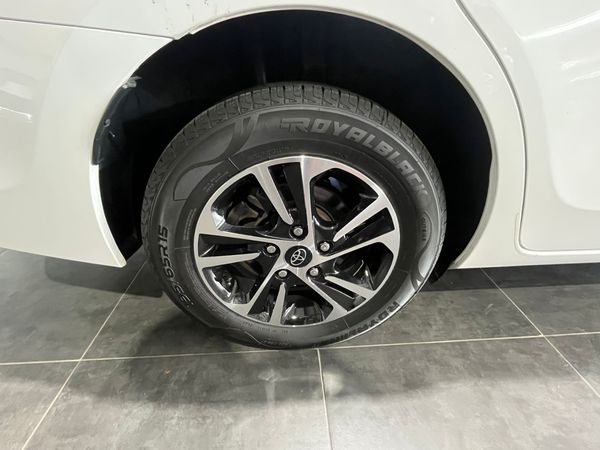 2021-Toyota-Corolla-Quest-18-Plus image:15