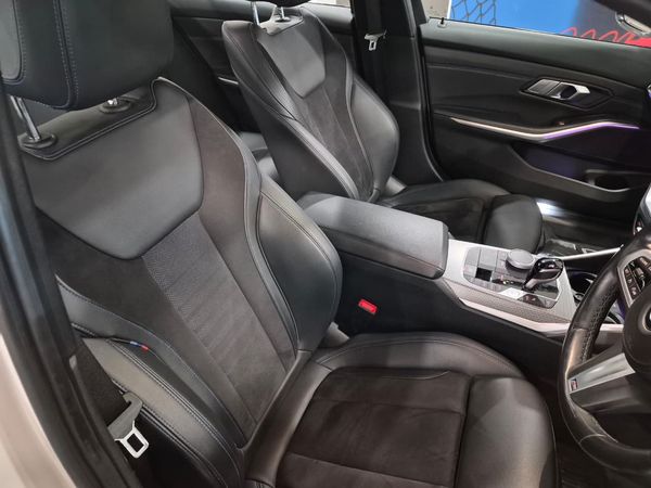 2022-BMW-3-Series-320i-M-Sport-Auto image:5