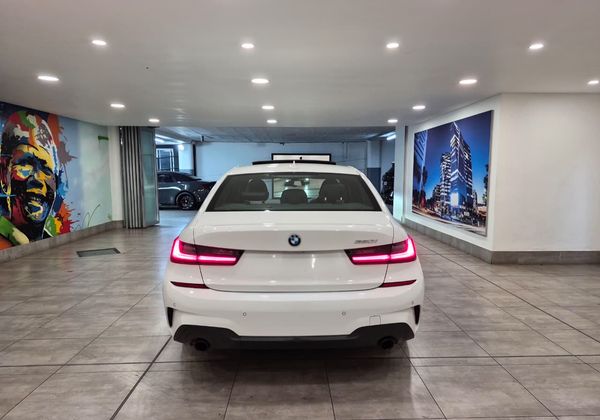 2022-BMW-3-Series-320i-M-Sport-Auto image:8