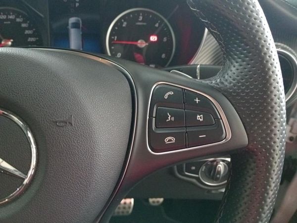 2024-Mercedes-Benz-V-Class-V-300d-Exclusive image:14
