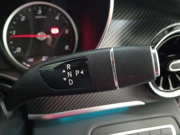 2024-Mercedes-Benz-V-Class-V-300d-Exclusive image:16
