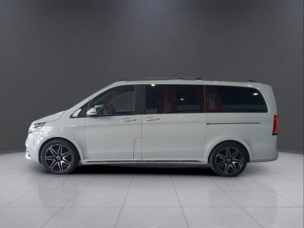 2024-Mercedes-Benz-V-Class-V-300d-Exclusive image:3
