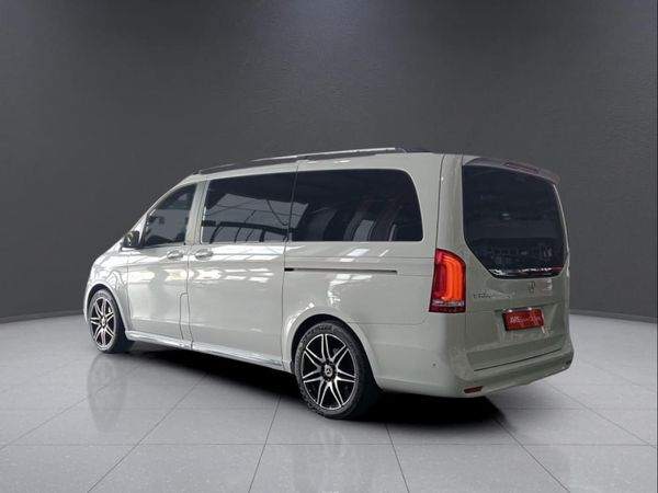 2024-Mercedes-Benz-V-Class-V-300d-Exclusive image:4