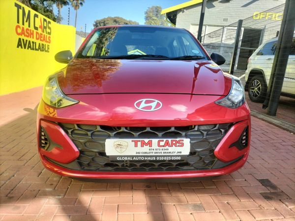 2023-Hyundai-Grand-i10-10-Motion image:1