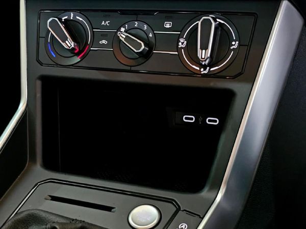 2026-Volkswagen-Polo-10-TSI-Life-Auto-DSG image:25