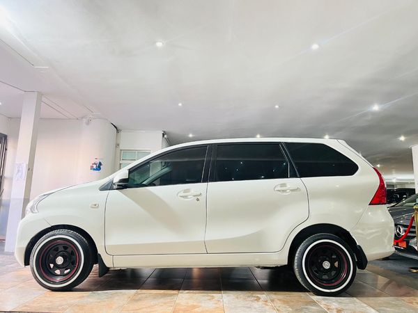 2021-Toyota-Avanza-15-SX image:1