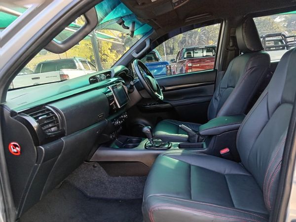 2018-Toyota-Hilux-28-GD-6-Raider-4x4-Double-Cab-Auto image:5