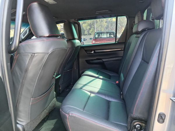 2018-Toyota-Hilux-28-GD-6-Raider-4x4-Double-Cab-Auto image:6
