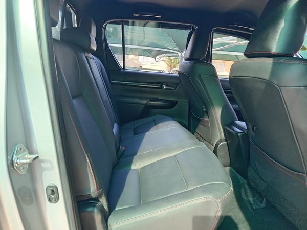 2018-Toyota-Hilux-28-GD-6-Raider-4x4-Double-Cab-Auto image:7