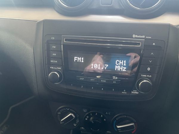 2023-Suzuki-Swift-12-GL image:6