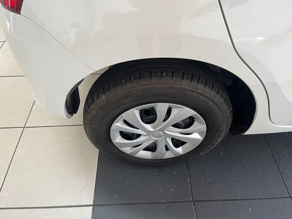 2023-Suzuki-Swift-12-GL image:8
