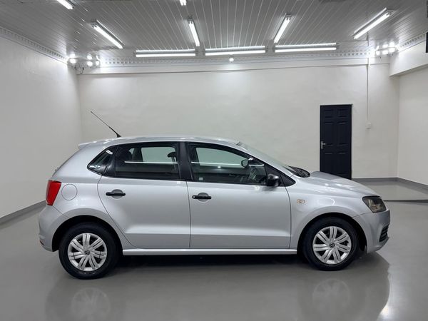2019-Volkswagen-Polo-Vivo-14-Trendline-5-dr image:3
