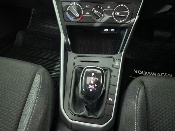 2024-Volkswagen-Polo-10-TSI-Life-Auto-DSG image:7