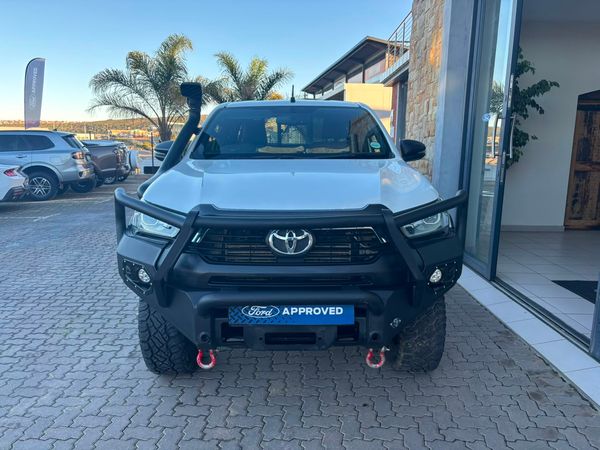 2022-Toyota-Hilux-28-GD-6-Raised-Body-Legend-4x4-Extended-Cab image:1