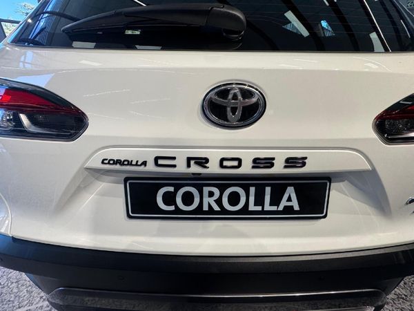 2026-Toyota-Corolla-Cross-18-GR-S-Hybrid image:11
