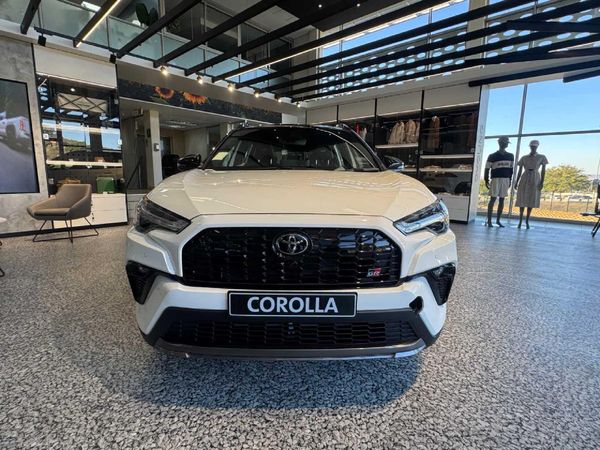 2026-Toyota-Corolla-Cross-18-GR-S-Hybrid image:7