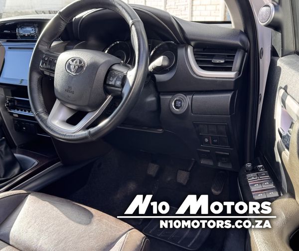 2018-Toyota-Fortuner-28-GD-6-Raised-Body image:5