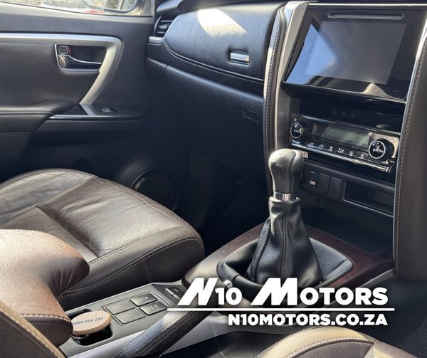 2018-Toyota-Fortuner-28-GD-6-Raised-Body image:7