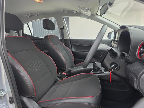 2026-Hyundai-Grand-i10-10-Motion image:9