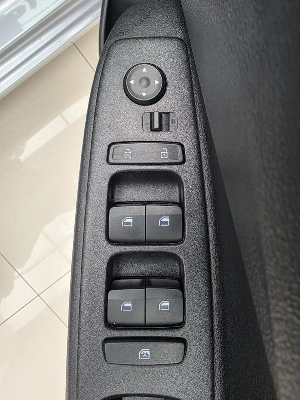 2026-Hyundai-Grand-i10-10-Motion image:15
