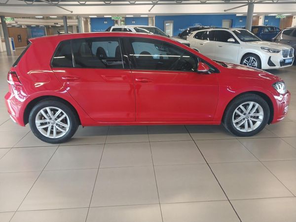 2018-Volkswagen-Golf-VII-14-TSI-Comfortline-Auto image:7