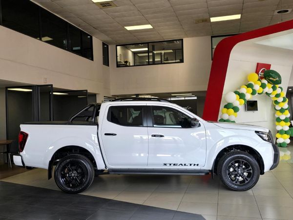 2026-Nissan-Navara-25DDTi-Stealth-Auto image:8