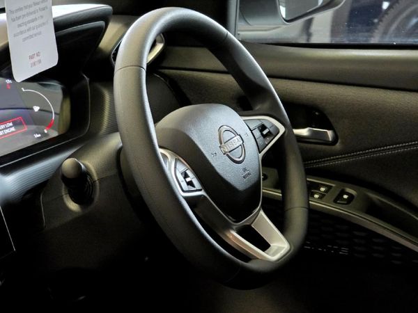 2026-Nissan-Magnite-10-Acenta-AMT image:16