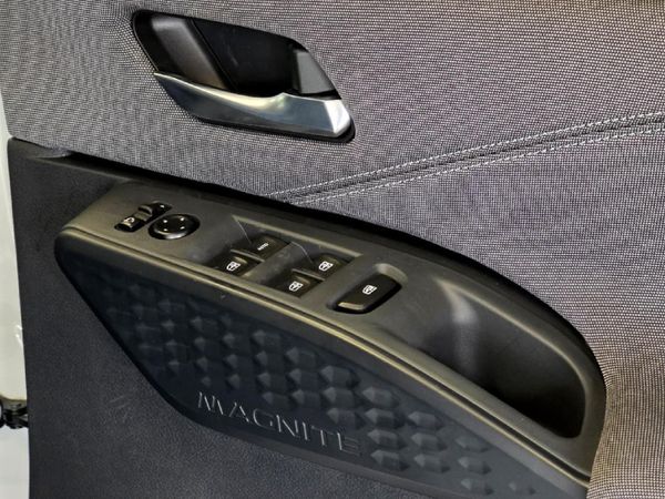 2026-Nissan-Magnite-10-Acenta-AMT image:19