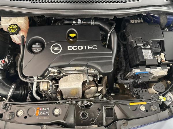 2015-Opel-Corsa-10T-EcoFlex-Essentia-5-dr image:10