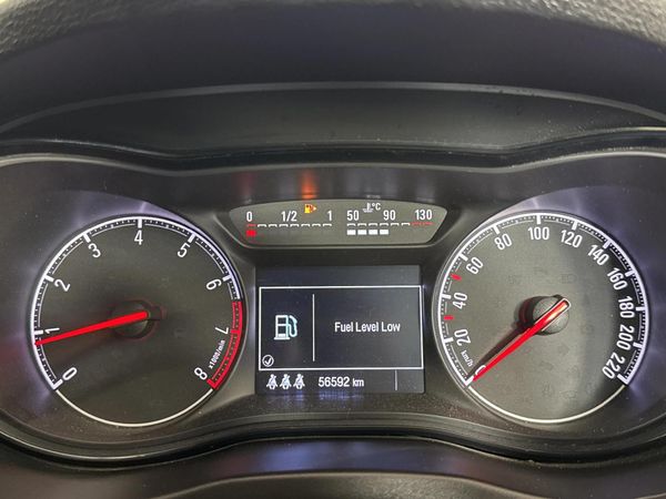 2015-Opel-Corsa-10T-EcoFlex-Essentia-5-dr image:2