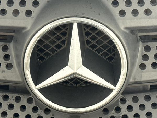 2022-Mercedes-Benz-Vito-111-16-CDI-Panel-Van image:8