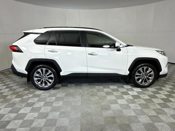 2022-Toyota-RAV4-20-VX-CVT image:13