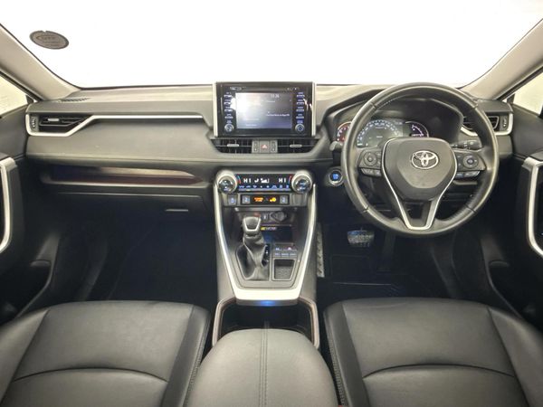 2022-Toyota-RAV4-20-VX-CVT image:1