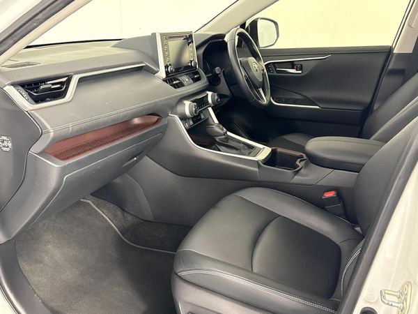 2022-Toyota-RAV4-20-VX-CVT image:7