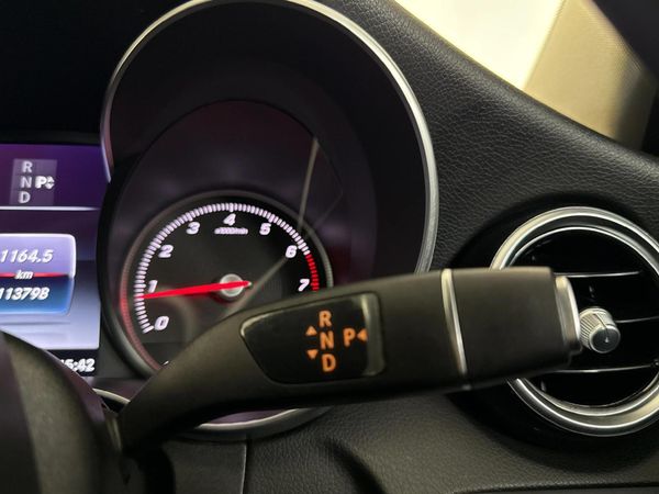 2016-Mercedes-Benz-C-Class-C-200-Auto image:10