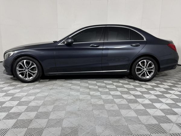 2016-Mercedes-Benz-C-Class-C-200-Auto image:18