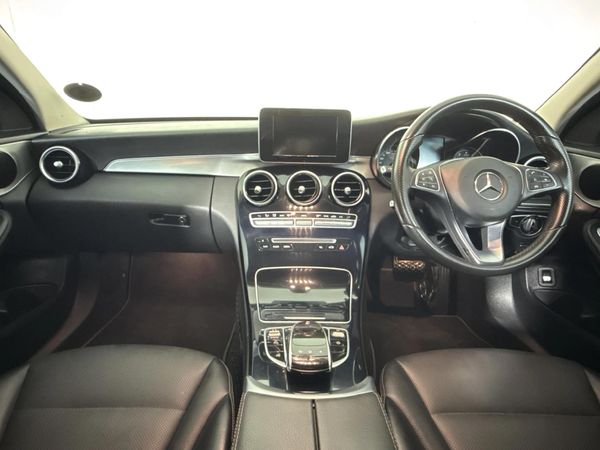 2016-Mercedes-Benz-C-Class-C-200-Auto image:1