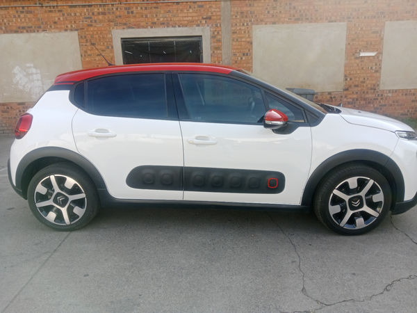2020-Citroen-C3-Aircross-12-PureTech-Feel image:4