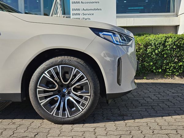 2025-BMW-X3-20d-xDrive image:2
